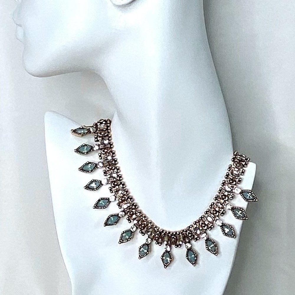 Free with purchased NWOT ALDO FASHION NECKLACE